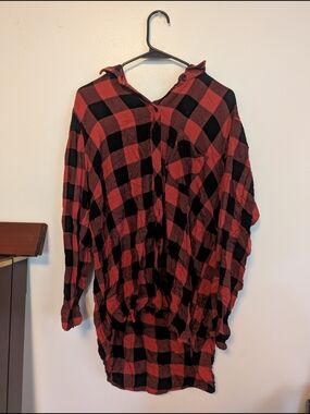 Terra & Sky Red and Black Plaid Hooded Tunic Top